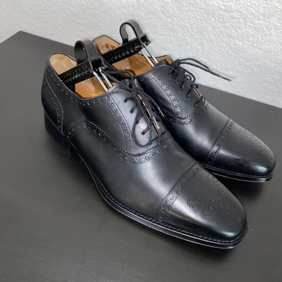 Magnanni Black Leather Oxfords - Picture 1 of 14